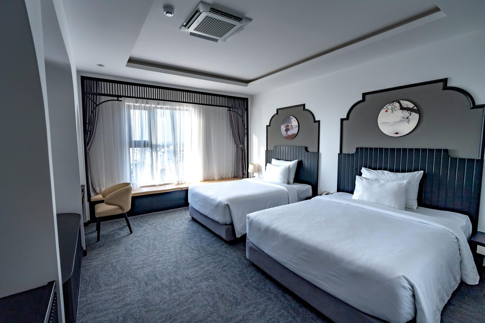 Twin bed hotel room — Copenhagen budget twins are popular for sharing solo travellers and budget couples, often 1,200–1,800 DKK/night