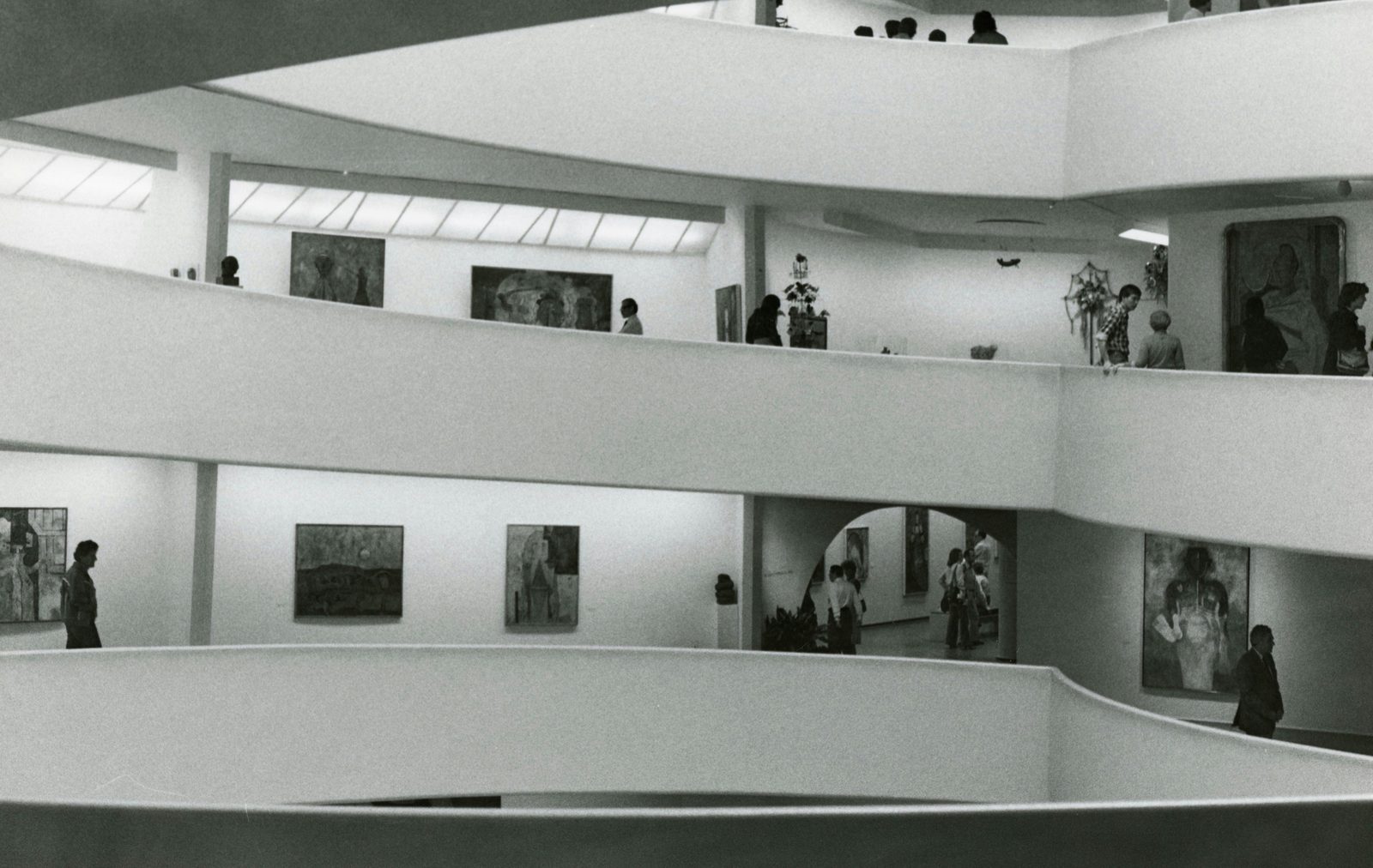 Art museum interior visitors — Copenhagen autumn is museum season with CPH PIX, CPH:DOX film festivals and indoor culture