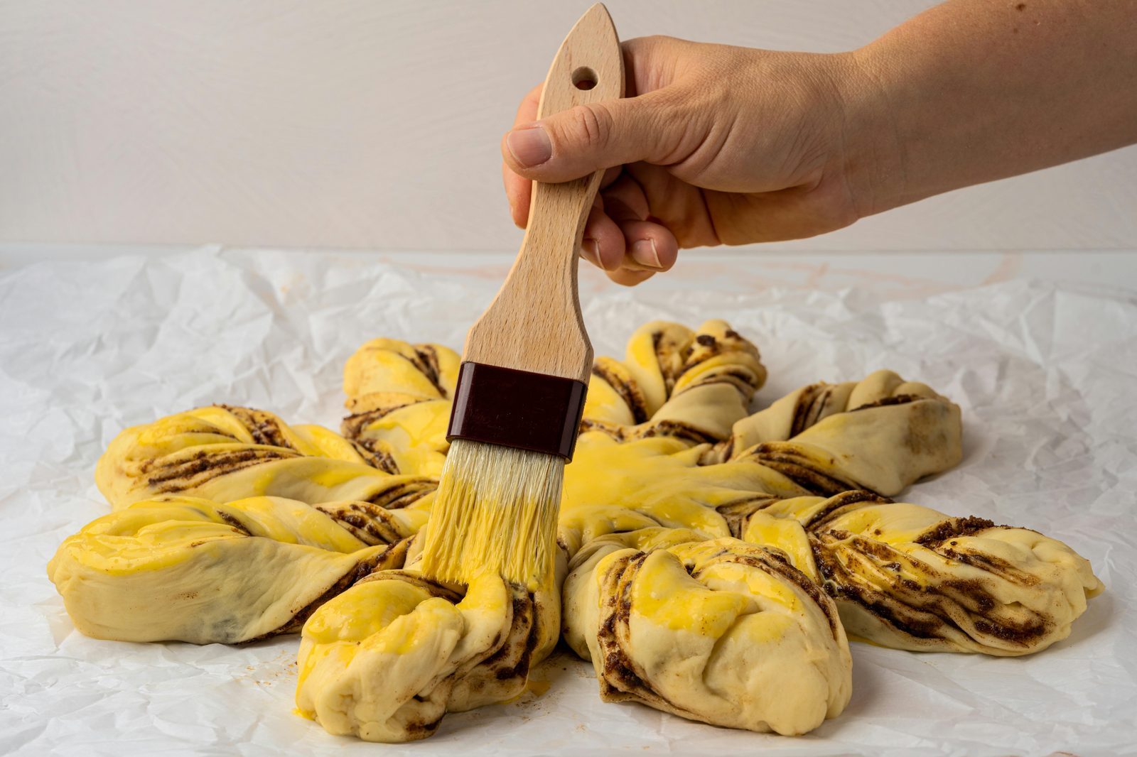 Twisted braided pastry — Frøsnapper (seed twist) is the long twisted Danish pastry topped with sesame and poppy seeds