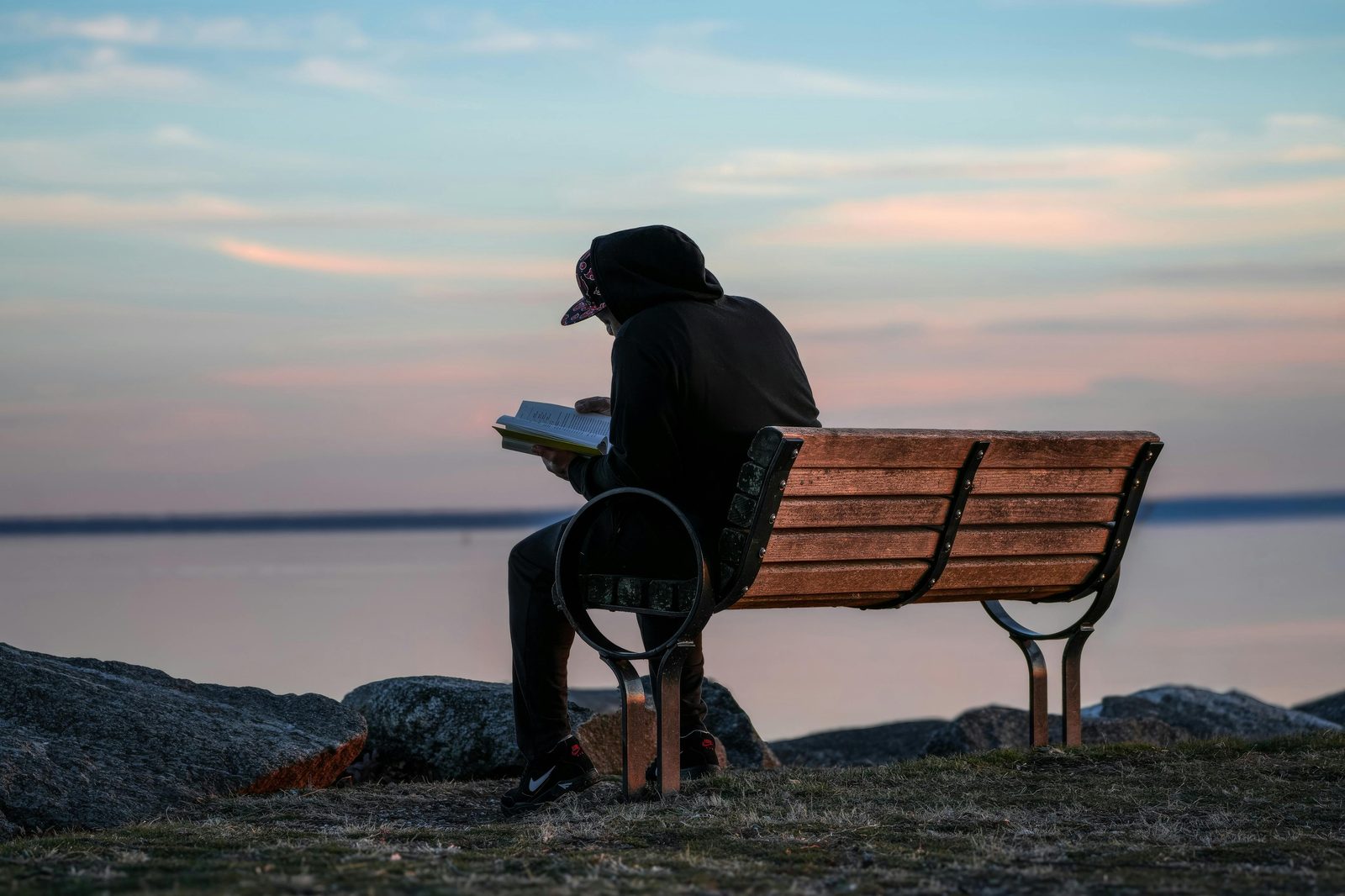 A quiet sunset alone — the reflective side of Copenhagen solo travel