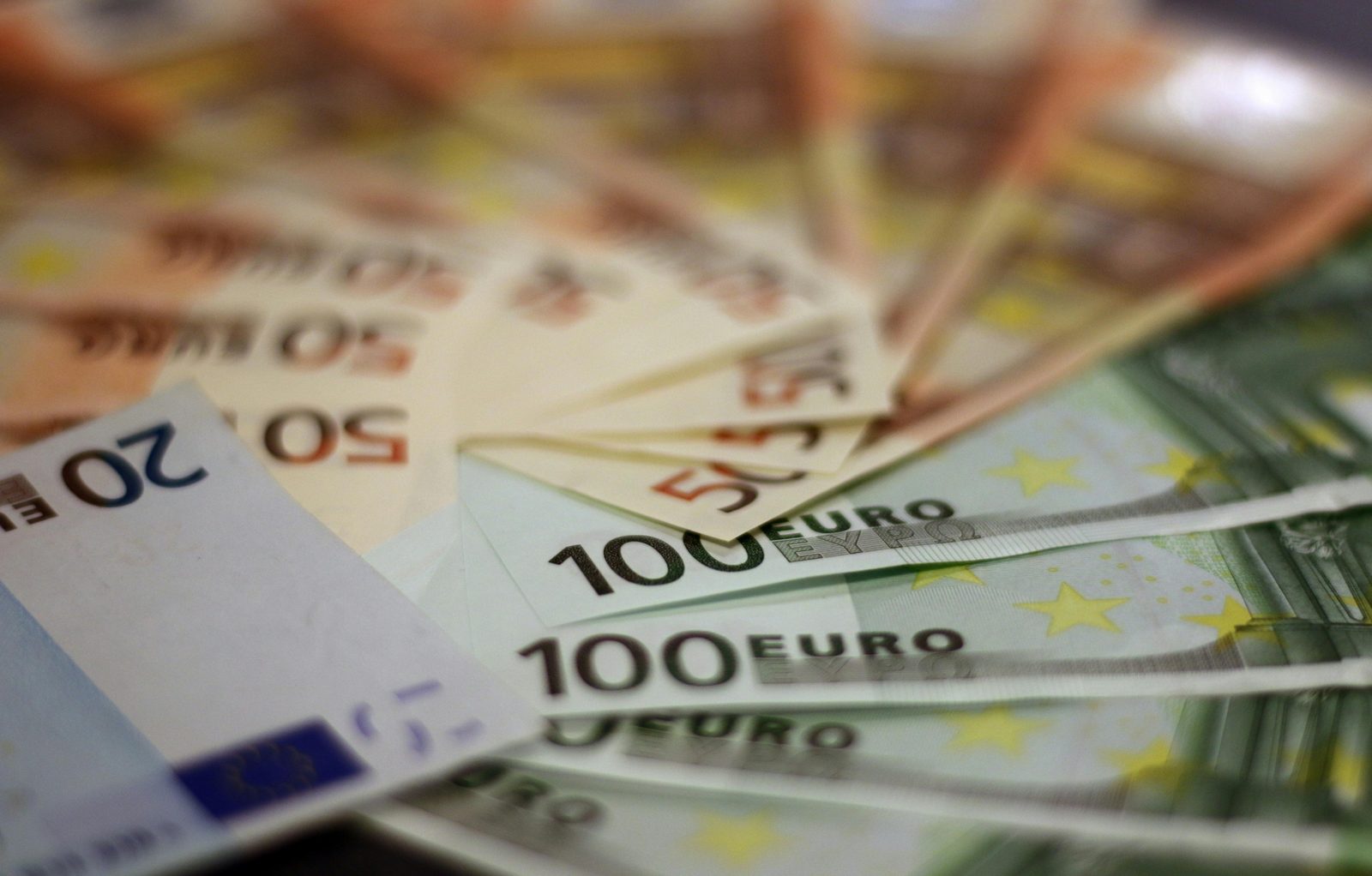 Swedish krona currency — Malmo uses Swedish kronor (SEK) not Danish kroner; ATMs and cards work everywhere