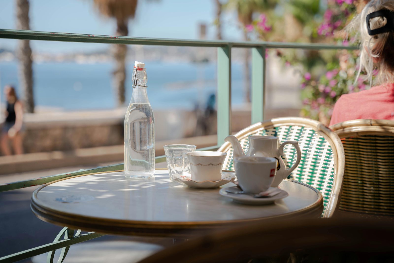 A last café before the flight — the Sunday departure of a Copenhagen weekend